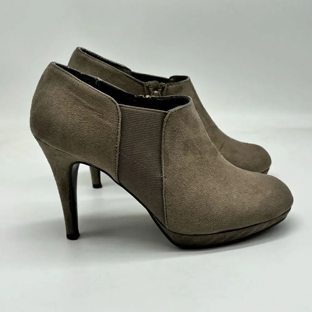 Impo Ankle Bootie - Picture 3 of 8